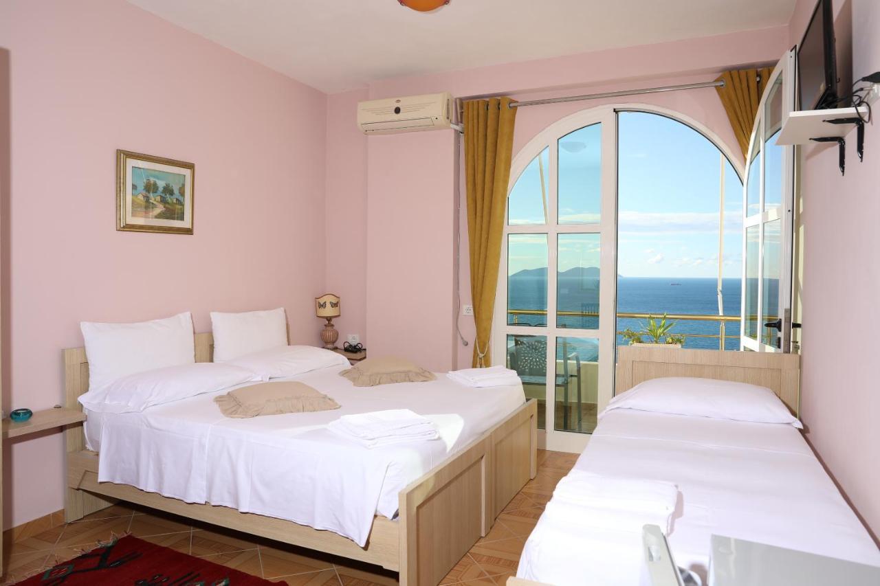 Casa Vacanze Nail Влёра Экстерьер фото